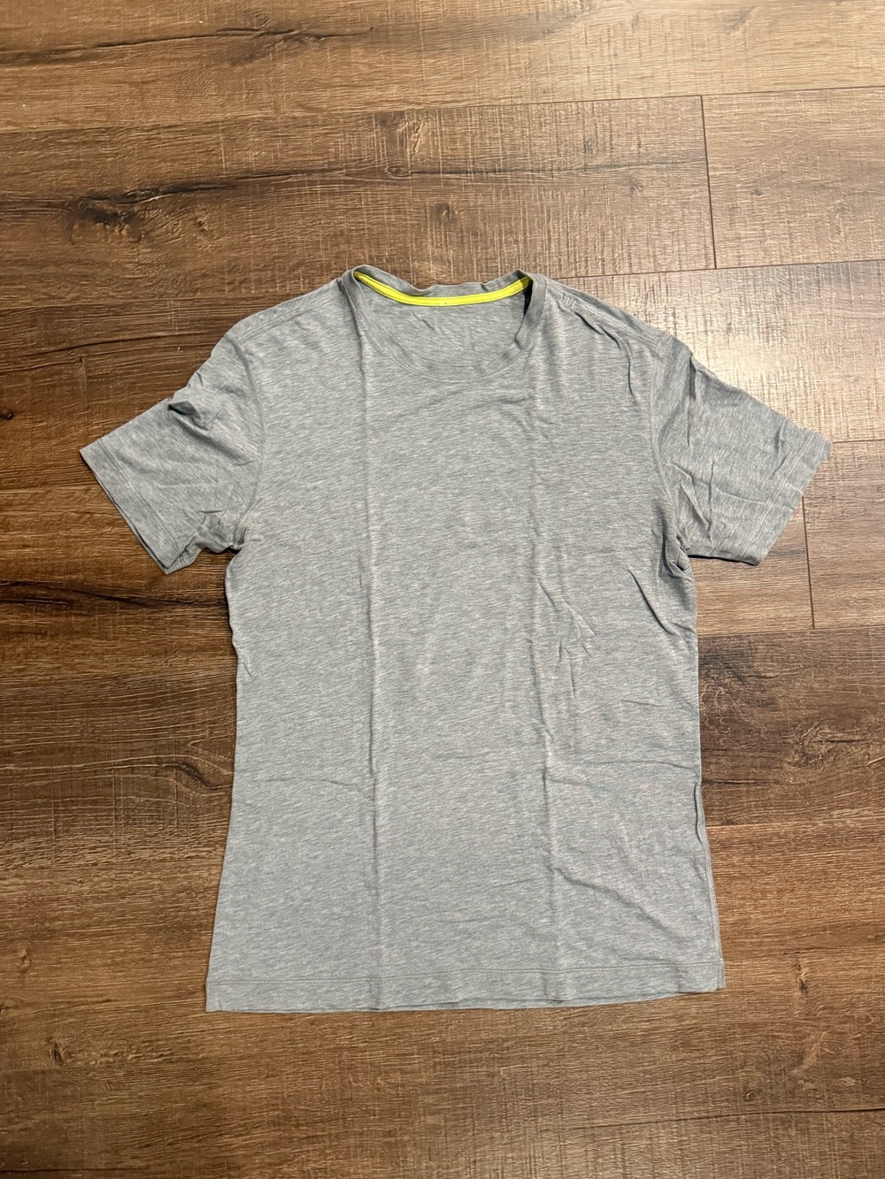 Lululemon | 5 Year Basic T